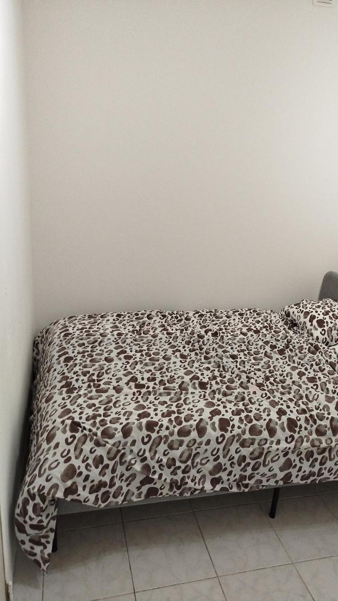 2 Disponible * Aalst